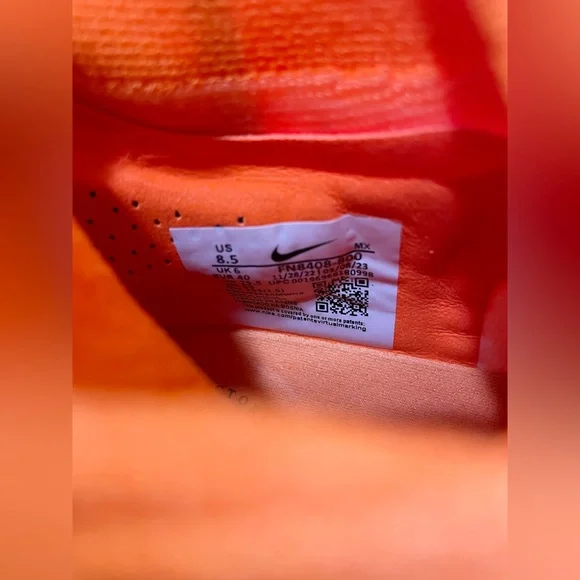 Nike Phantom Luna Elite NU FG Guava Ice Women’s Size 8.5 / Men’s 7 FN8408-800 - Picture 8 of 8